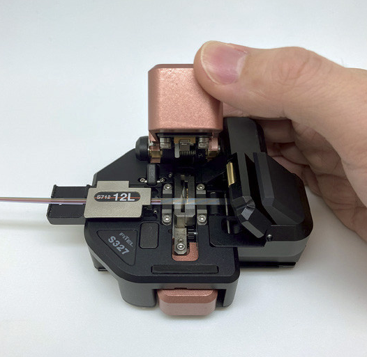 FITEL Furukawa -  S327 - High Precision Optical Fiber Cleaver, Blade Life 65,000 fiber, *most durable blade available.