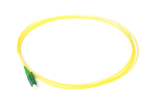 OPTERNA - CALCA097A2TBL015YL - FO Pigtail SM OS2 G657A2 LC/APC 1.5 Mtr.