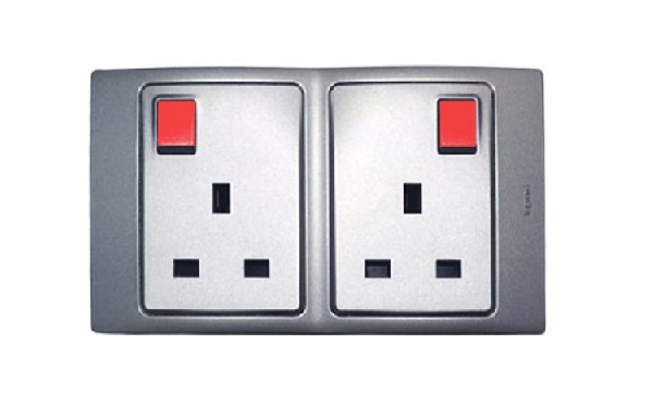 Legrand - 281315 - Mallia™ Socket Outlet Double 13A 250V 2-Gang LED Silver.