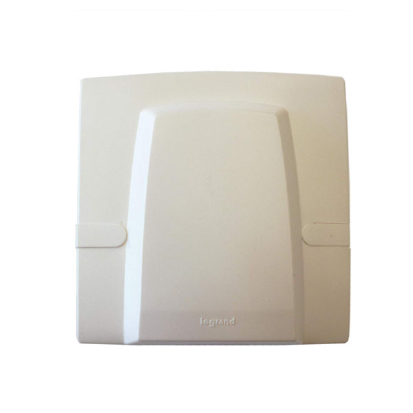 Legrand - 283348 - Mallia™ 45A BS Cable outlet Connection Unit Complete with Plate Pearl.