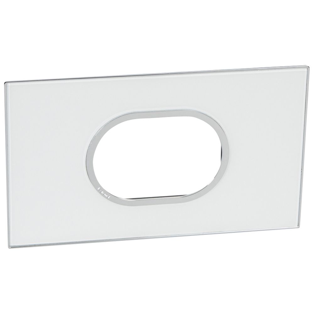 Legrand - 575544 - Arteor™ Plate British Standard Round 3 Module Mirror White.