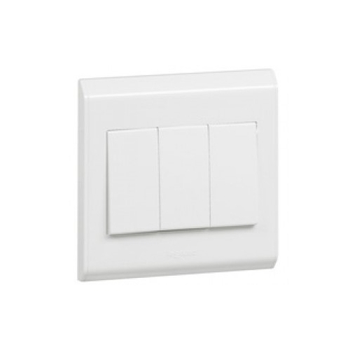 Legrand - 617004 - BELANKO 10A SWITCH 3 GANG 1 WAY LARGE ROCKER WHITE