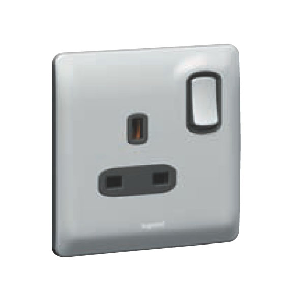Legrand - 731060 - Synergy® British Standard Double pole Socket outlet 1-Gang Switched 13A 250V Silver.