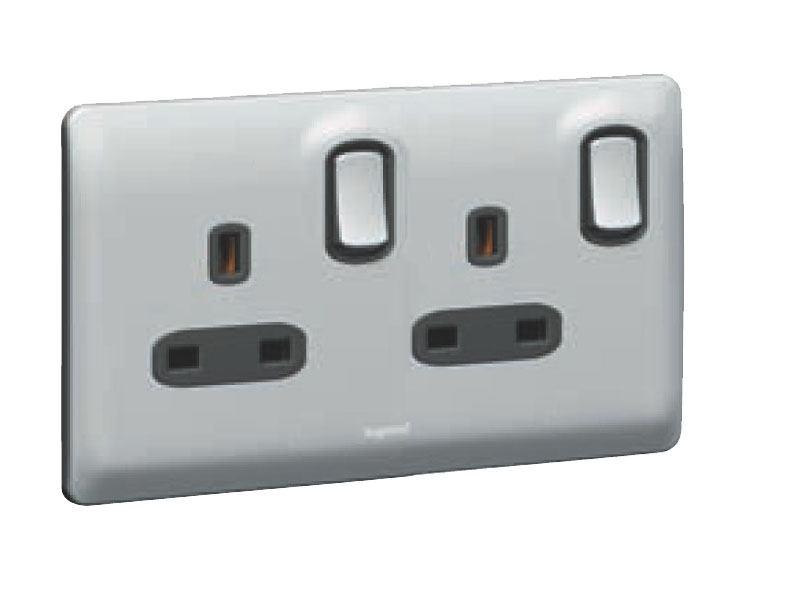 Legrand - 731070 - Synergy® British Standard Double pole Socket outlet 2-Gang Switched 13A 250V Silver.
