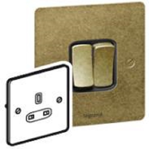 Legrand - 734265 - Synergy Unswitched socket outlet 13A 250V 1-Gang Ab - Antique Brass.