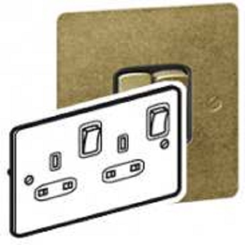 Legrand - 734270 - Synergy switched twin Socket Outlet 13A 250V 2Gang - Antique Brass.