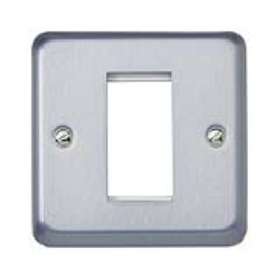 [K181BRC] MK - K181BRC - Euro Frontplate / Faceplate 86x86mm 1 Gang accepts 1 UK-Type adapter, (25x50mm aperture), Brushed Chrome.