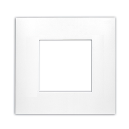 [LF145-01W] Leviton - LF145-01W - Wallplate / Faceplate Frame French-style, single-gang, White, (for use with French-style LI145 inserts only).