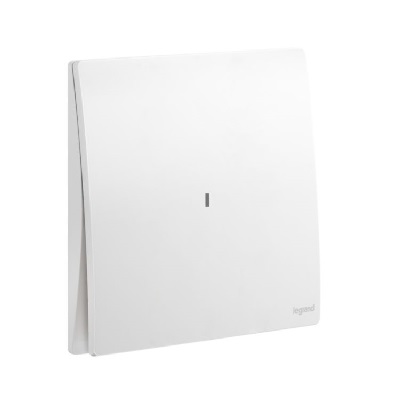 [281010] Legrand - 281010 - White 1-Gang 1-Way 10A Switch Illuminated.