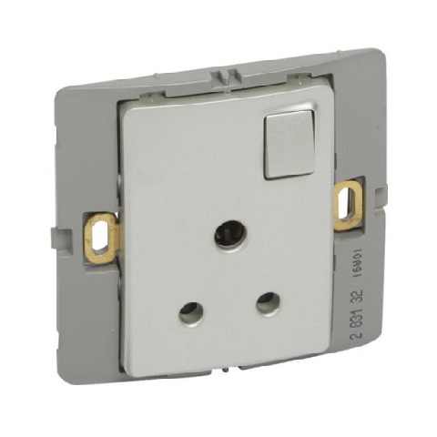 [283132] Legrand - 283132 - Mallia™ British Standard socket outlet Switched 5A 250V 1-Gang Silver.