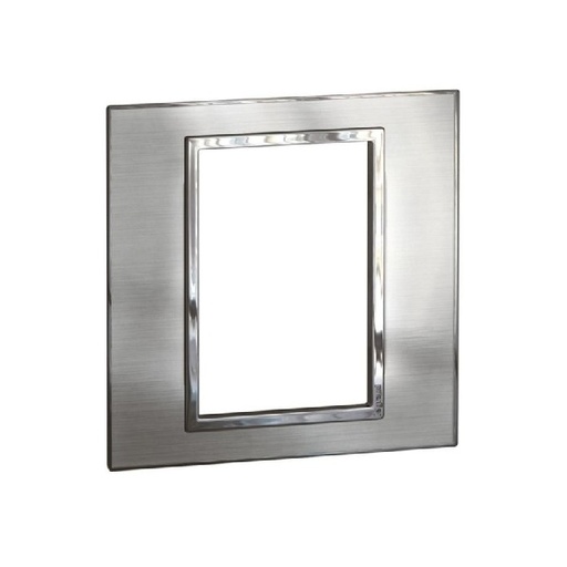 [575166] Legrand - 575166 - Arteor™ Plate British Standard square 3 Module 1-Gang stainless style.