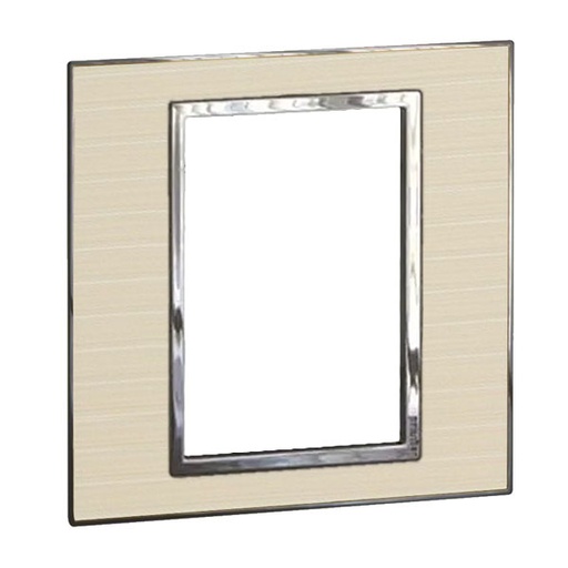 [576181] Legrand - 576181 - Arteor™ Plate British Standard Square 3 Module 1-Gang Horizontal Graphic Casual.