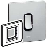 [731092] Legrand - 731092 - CARRIER PLATE 1G 2 MODULES MS