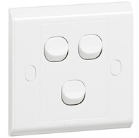 [617105] Legrand - 617105 - Single pole switch Belanko - 3 gang - 2-way switch - small rocker